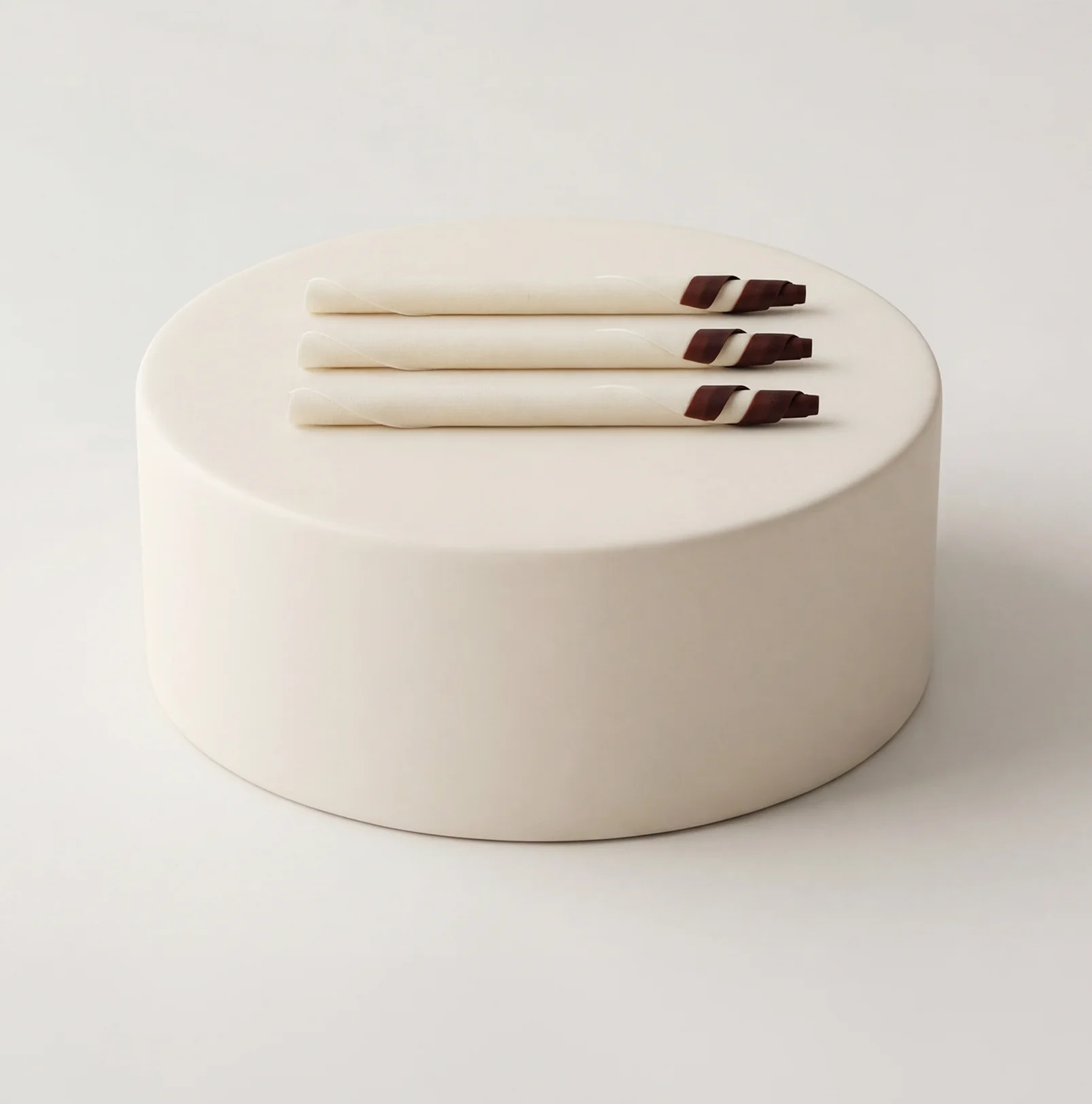 Chef Ceber Dark Chocolate Tipped White Pen Dark Chocolate Tipped White Pen Chocolate – Image 2