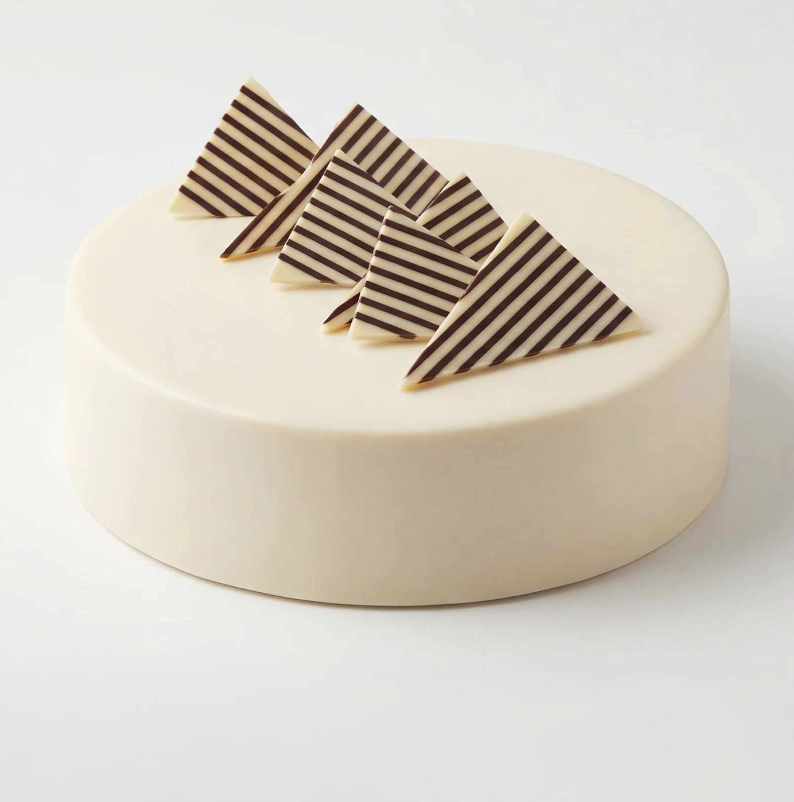 Chef Ceber Striped Triangle Striped Triangle Chocolate – Image 3